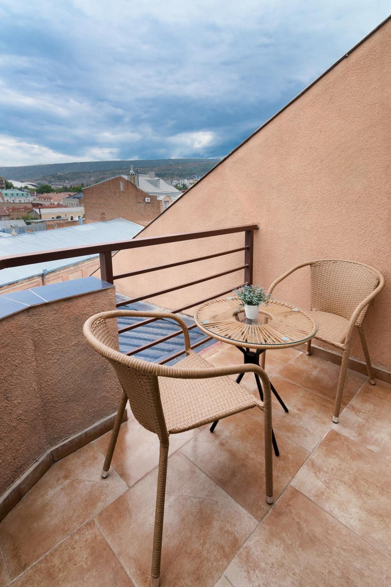 New Tiflis Apartment Plekhanovi Dış mekan fotoğraf